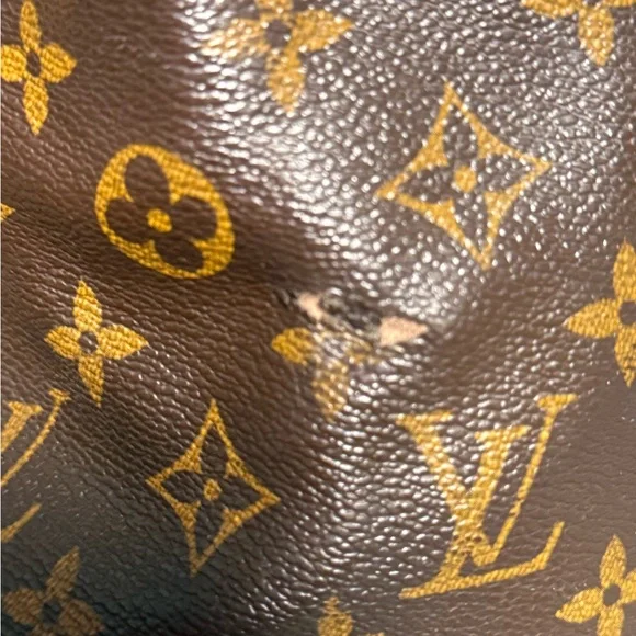 Louis Vuitton Tivoli Tan and Brown Monogram Shoulder Bag - Picture 5 of 16